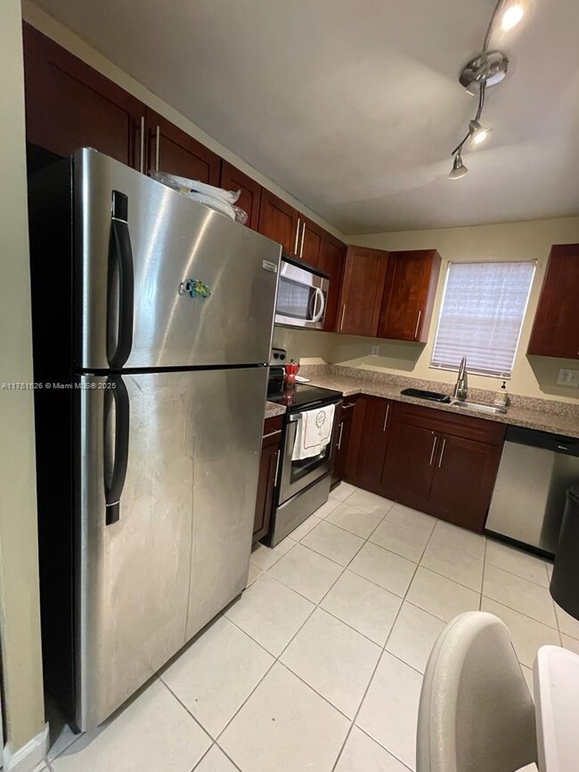 4167 NW 90th Ave Unit 101, Coral Springs, FL 33065