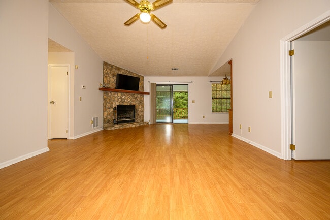 2655 Merry Rd, Cumming, GA 30041 - photo 4