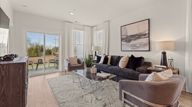 1714 Manuka Ln, Columbia, TN 38401 - photo 6