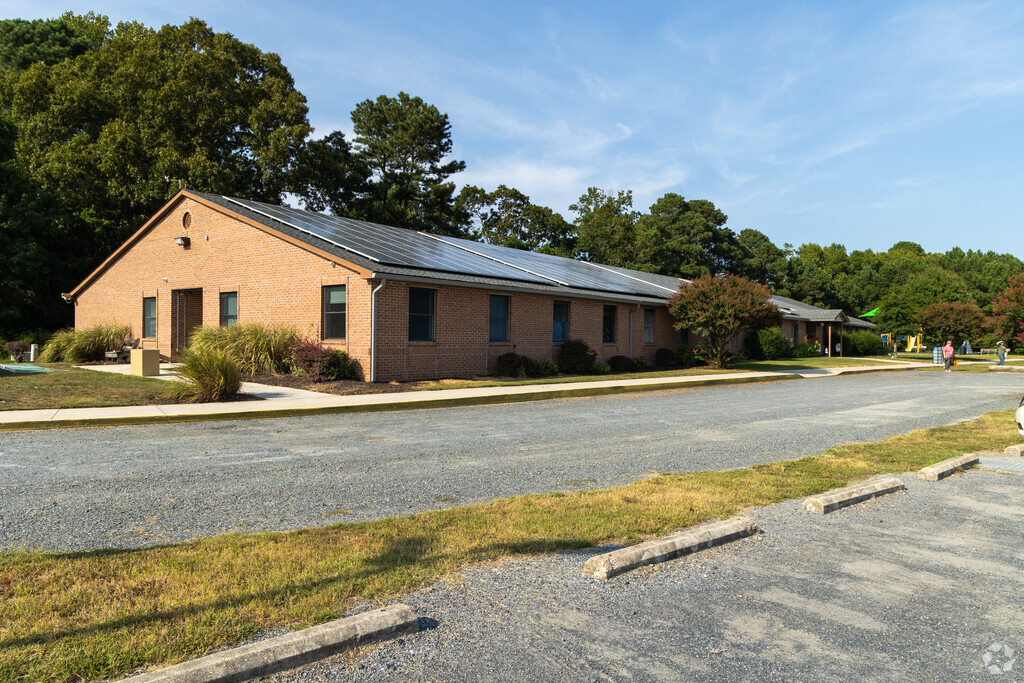 Seaside Christian Academy is a private Christian School.