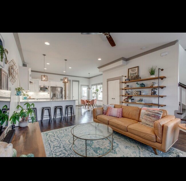 2209 15th Ave N unit B, Nashville, TN 37208 - photo 4