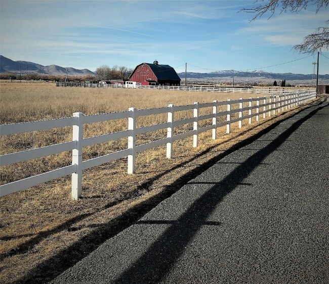 2470 York Rd unit 4, Helena, MT 59602 - photo 3