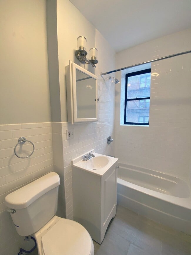 City View Terrace, West New York, NJ 07093 - photo 3