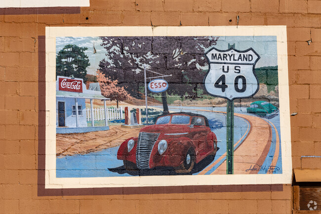 Murals pay tribute to the history of Cumberland.