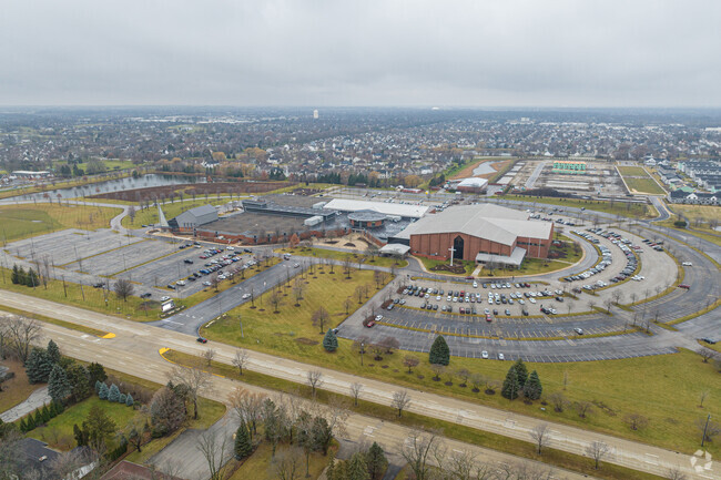 Calvary Christian School is located at 9S200 ROUTE 59
NAPERVILLE, IL 60564.