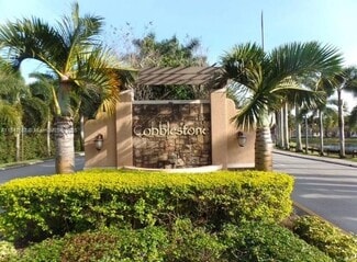 929 SW 147th Ave, Pembroke Pines, FL 33027