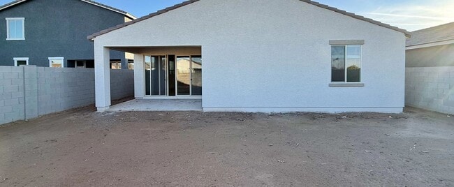 7616 W Tamarisk Ave, Tolleson, AZ 85353 - photo 4