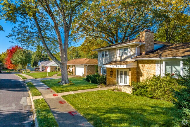Various architectural styles of homes in the South of Broadway neighborhood of Pekin, IL.