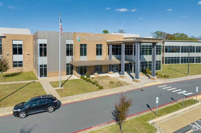 Mills High School services a broad area of Shannon Hills residents.