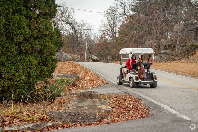 Montlake Golf Club in Mowbray attracts many athletes and enthusiasts.