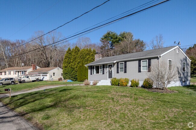 Beautiful Ranch-style homes located in Hebron, CT.