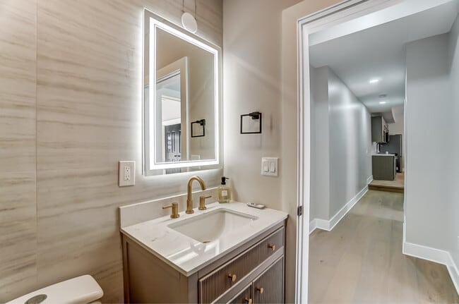 2455 W McMicken Ave unit Apartment, Cincinnati, OH 45214 - photo 7