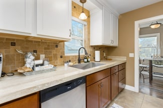 1143 N 24th St, Billings, MT 59101