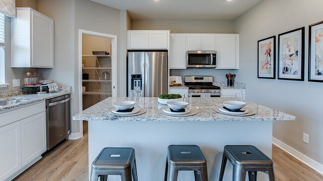 20898 Flanders Way unit 36208199, Farmington, MN 55024 - photo 7