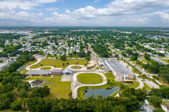 Aerial view of Highlands Elementary School in North Kissimmee