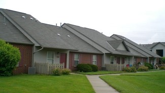 4740 Fox Trail Ln, Columbus, IN 47203