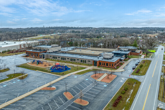 Students can enjoy the large campus at Mill Valley Elementary School.