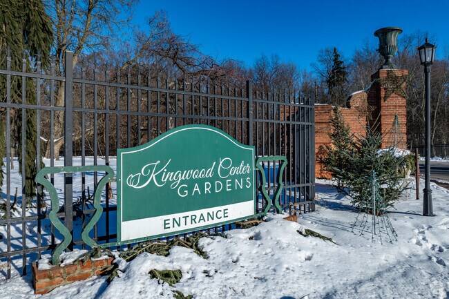 Step into serenity at Kingwood Center Gardens in Mansfield.