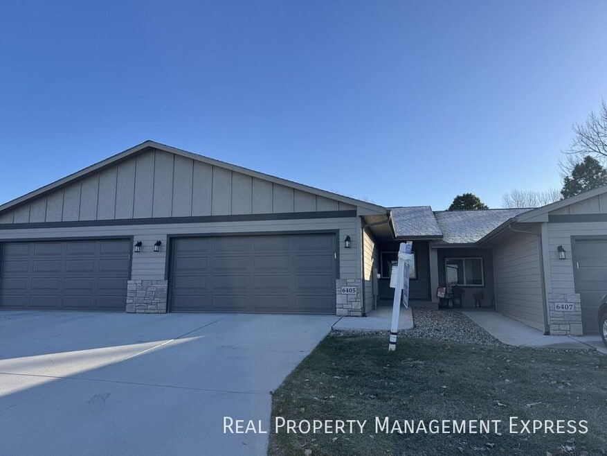 6405 W 6th Place, Sioux Falls, SD 57107 - photo 1