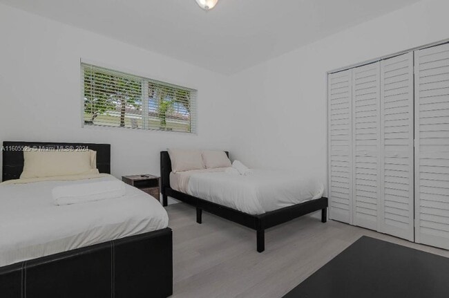 2784 NE 30th St, Lighthouse Point, FL 33064 - photo 7