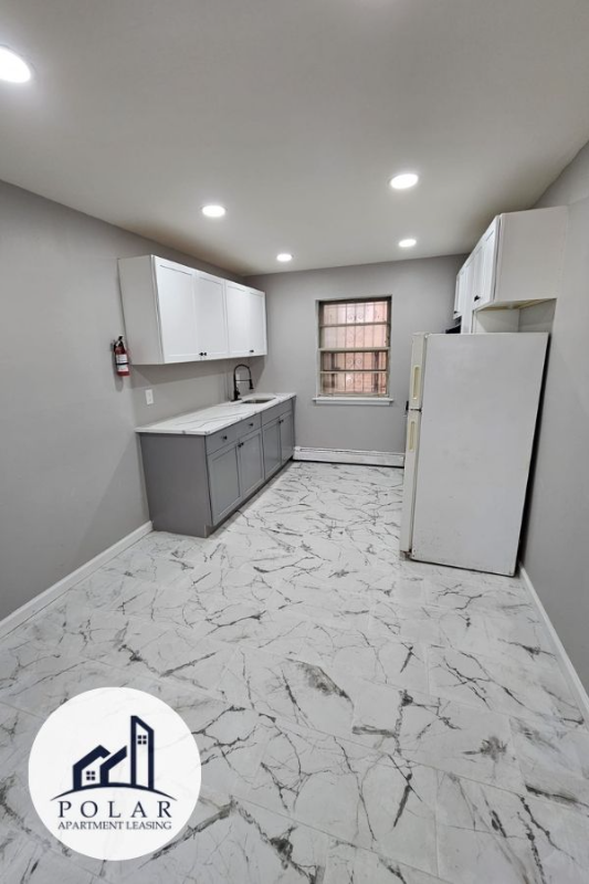 52-54 W Stratford Place Unit 1, Irvington, NJ 07111