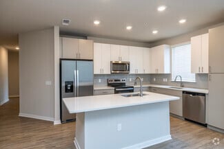 4902 Cosmos Cir, Wimauma, FL 33598