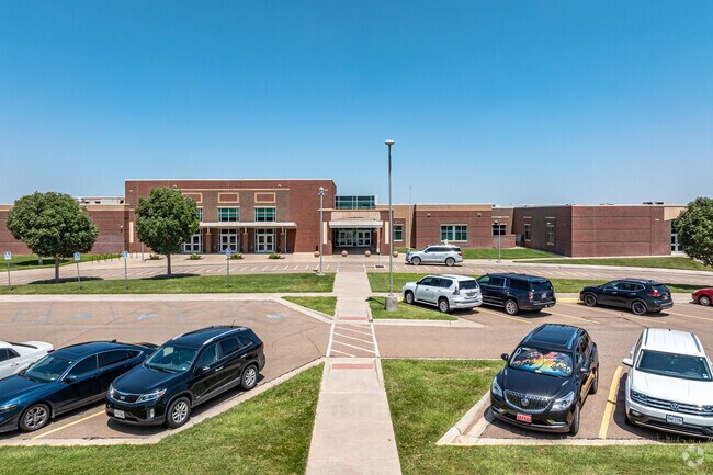 Located in Amarillo, City View Elementary is dedicated to student growth and success.