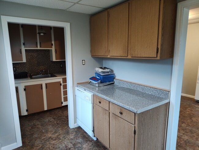 59 Old River Rd, Lincoln, RI 02865 - photo 5