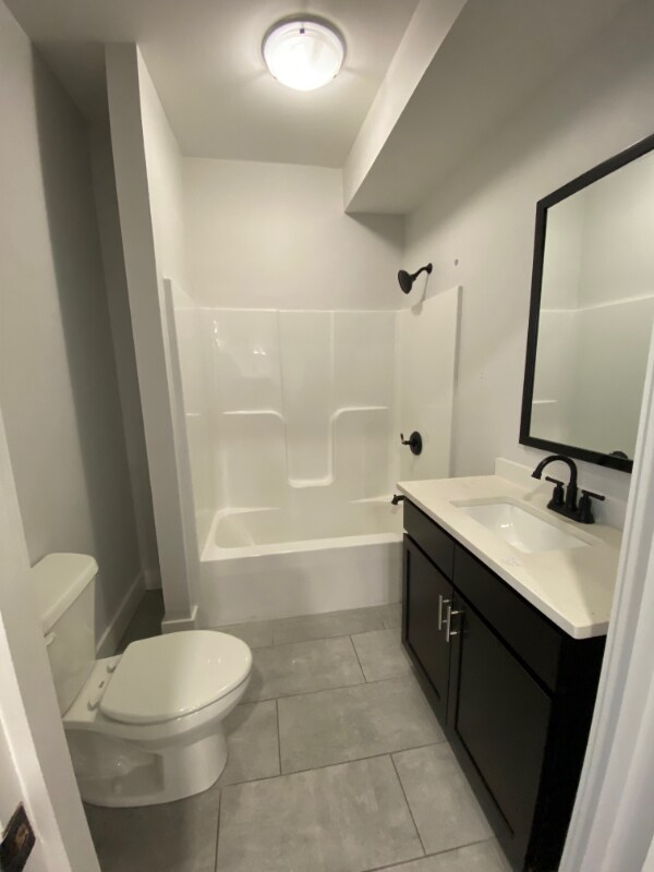 369 Haverhill St unit 502, Lawrence, MA 01840 - photo 4