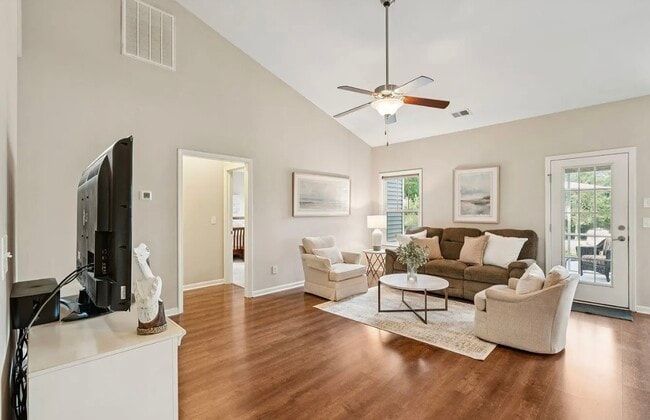 1546 Fishbone Dr, Johns Island, SC 29455 - photo 4