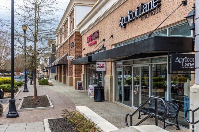 Ashley Park stands out as the premier destination for exceptional dining and shopping experiences in Avery Park.