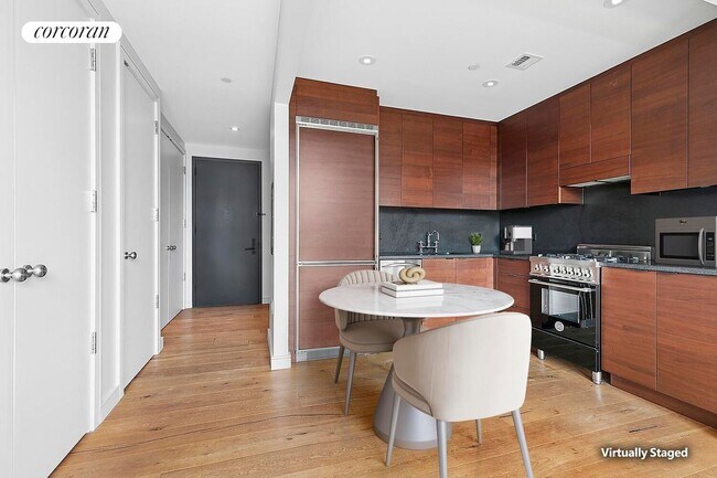 540 W 28th St, New York, NY 10001 - photo 3