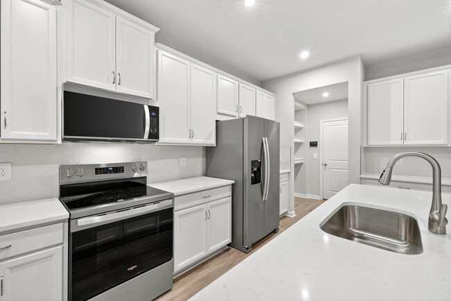 3416 Timber Crossing Ave, Brandon, FL 33511 - photo 3