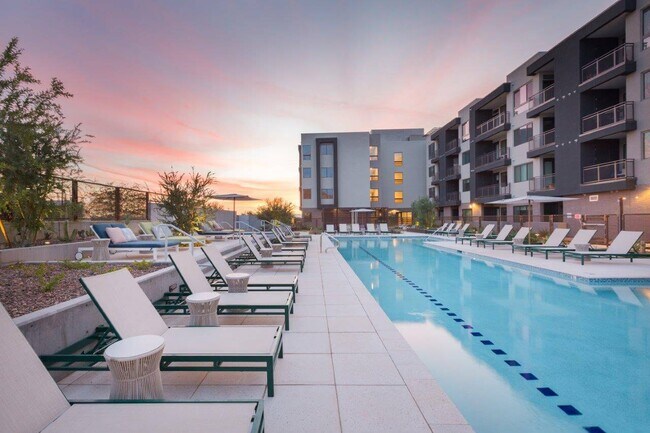 Scottsdale Entrada Apartments, Scottsdale, AZ 85257 - photo 3