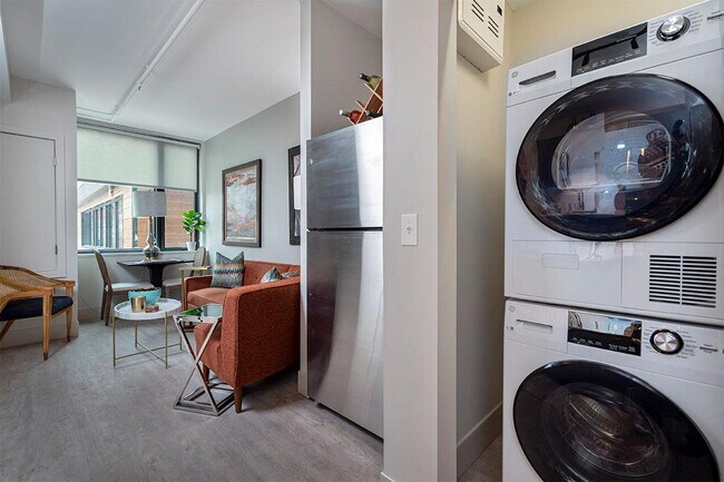 Capitol View Apartments, Lansing, MI 48933 - photo 4