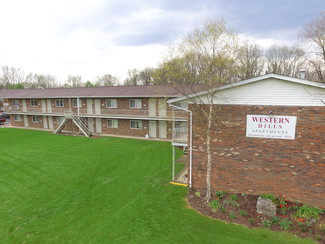 1140 Western Hills Dr, Evansville, IN 47720