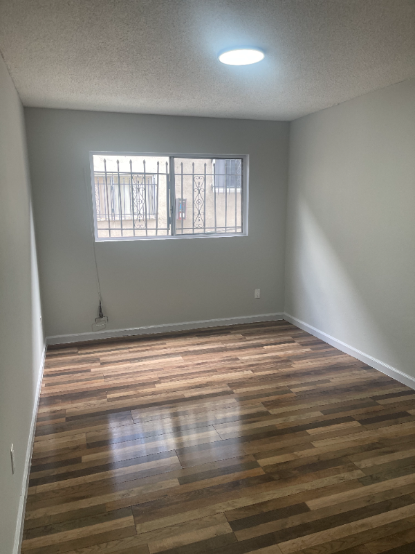 732 W Imperial Hwy Unit 8, Los Angeles, CA 90044