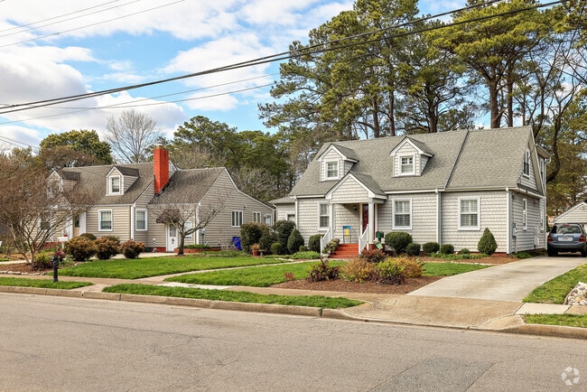 Homes in Belvedere often sell for under $400,000.