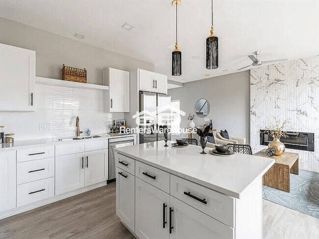 15536 Rocklyn Place, Clive, IA 50325 - photo 5