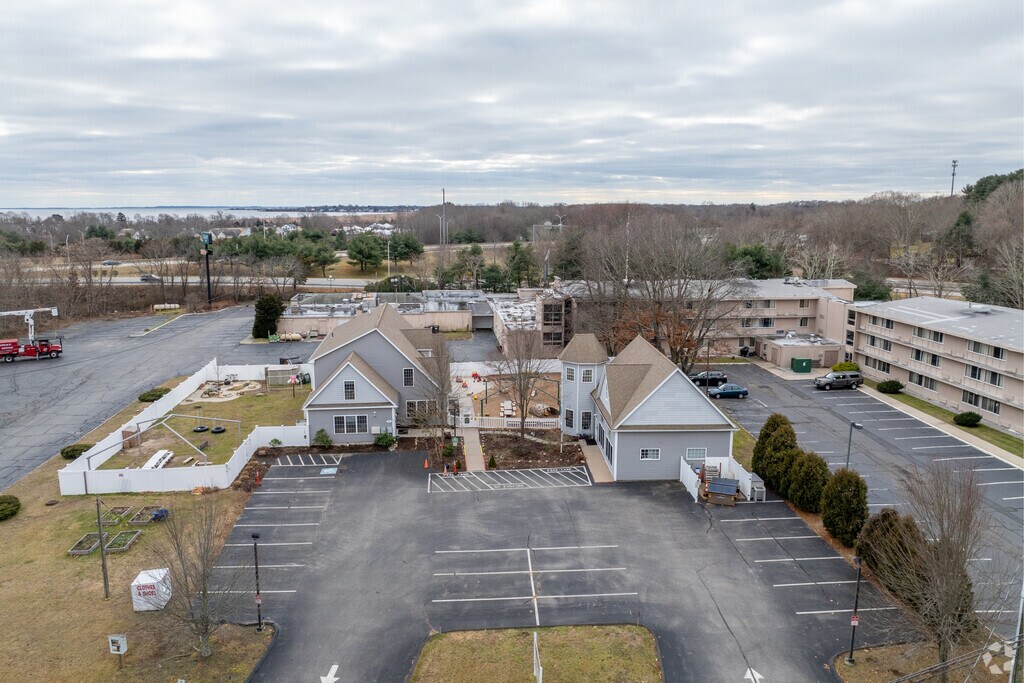 The Children's Tree Montessori School, is a private school located in Old Saybrook, CT.