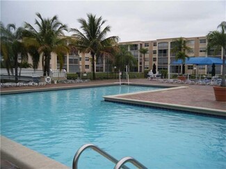 608 NE 2nd St Unit 133, Dania, FL 33004