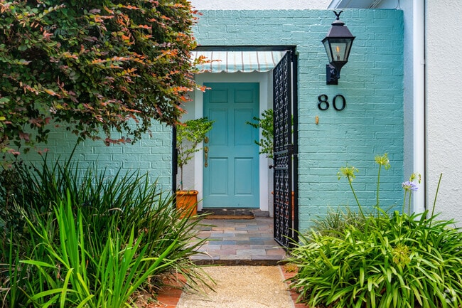 Some homes in Lakewood feature gated open air courtyards.