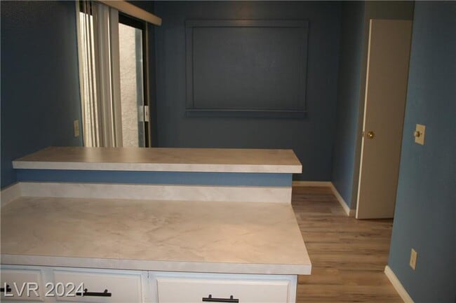 2616 Aracatuba Ave, Las Vegas, NV 89121 - photo 3