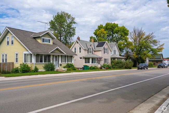 The Montgomery housing market combines vintage charm with modern convenience, where early 20th century homes near town center offer character alongside newer suburban builds.
