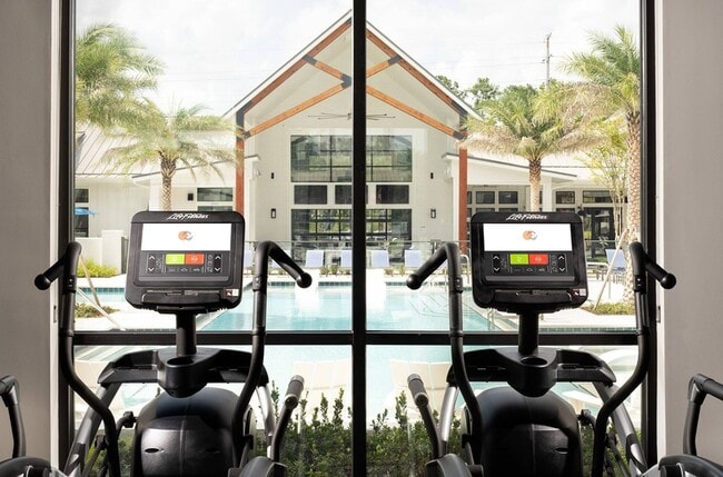 Campus Circle Gainesville, Gainesville, FL 32607 - photo 6