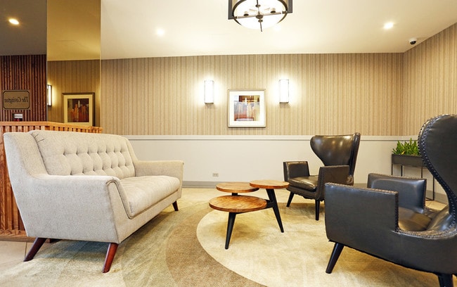 Covington - 4600 N Clarendon Ave, Chicago, IL 60640 - photo 5