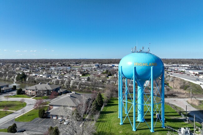 Highland sits just 32 miles south of downtown Chicago.