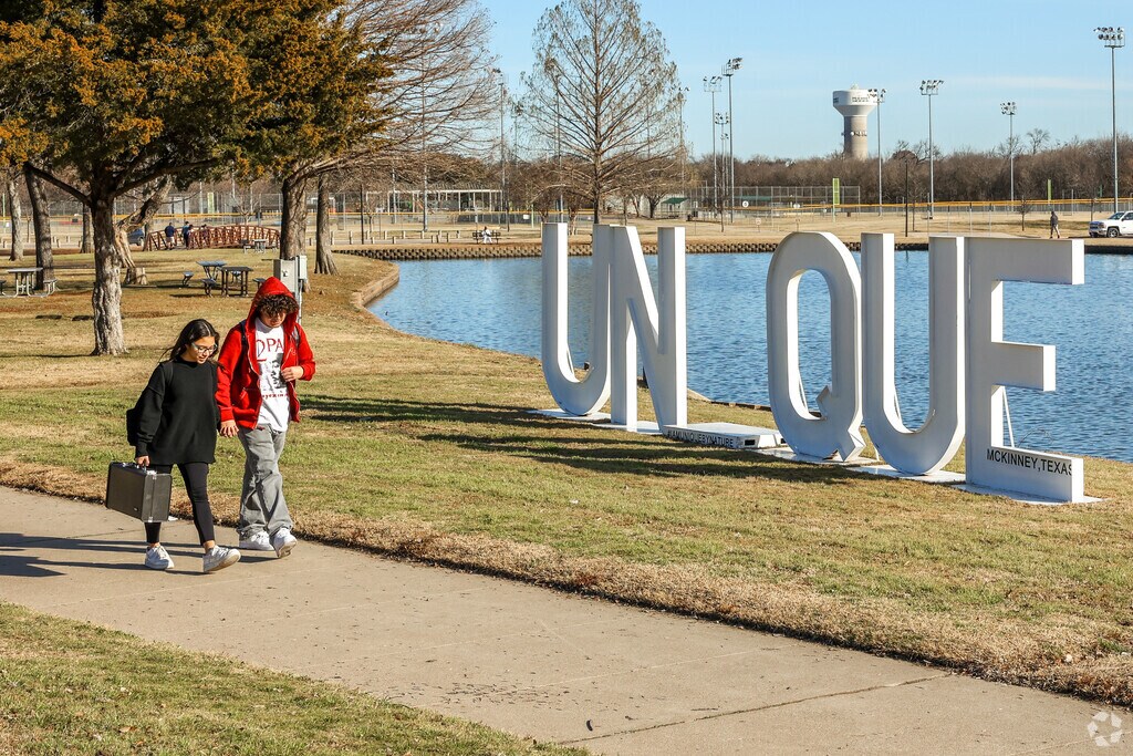 4844 Lunker St, McKinney, TX 75071