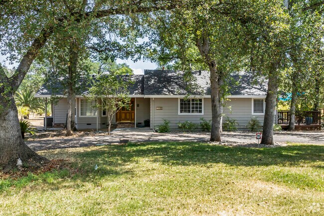 This older ranch-style home has a large lot in the rural part of Goodwater.