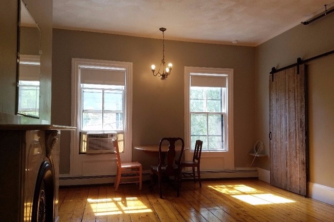 178 Bowen St unit 3, Providence, RI 02906 - photo 4